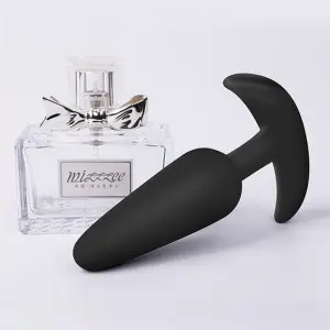 Pack of 3 Silicone Butt Plugs Trainer Kit Sex Toys Flared Base Prostate Sex Toys