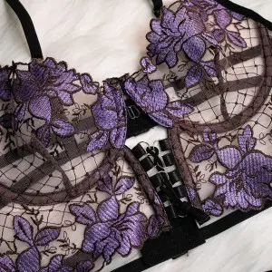 Ladies Sexy See Through Flower Lingerie Panty And Bra Sets
