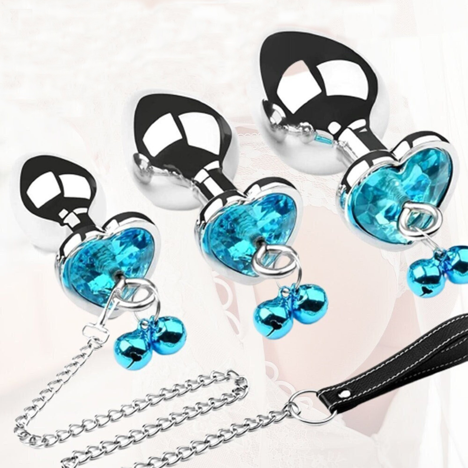Heart Shaped Butt Plug for Woman, Three Sizes Metal Jeweled Anal Plug with Bell and Traction Chain, Training Butt Plug Sex Toy (3)